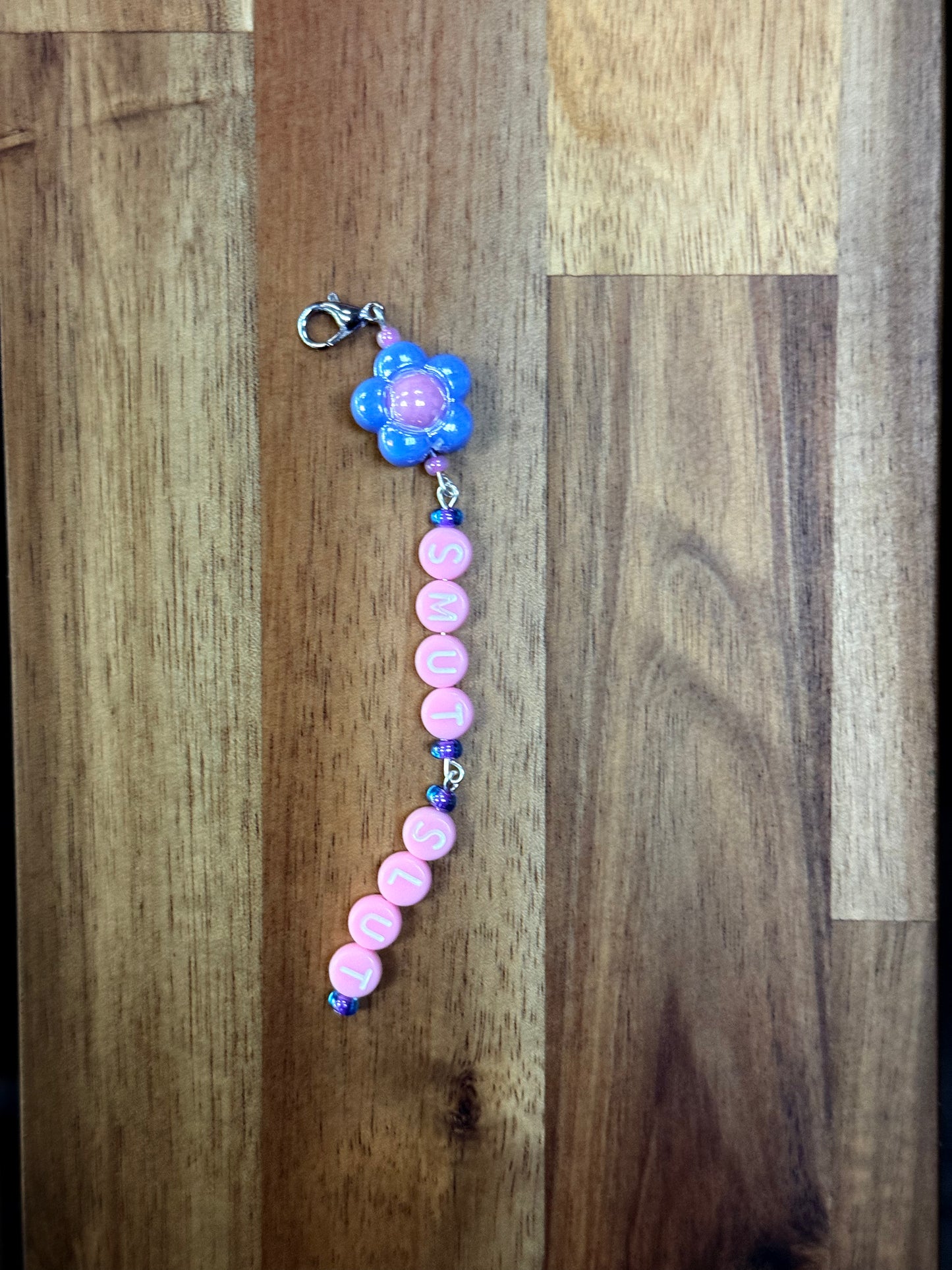 Smut Sl Charm
